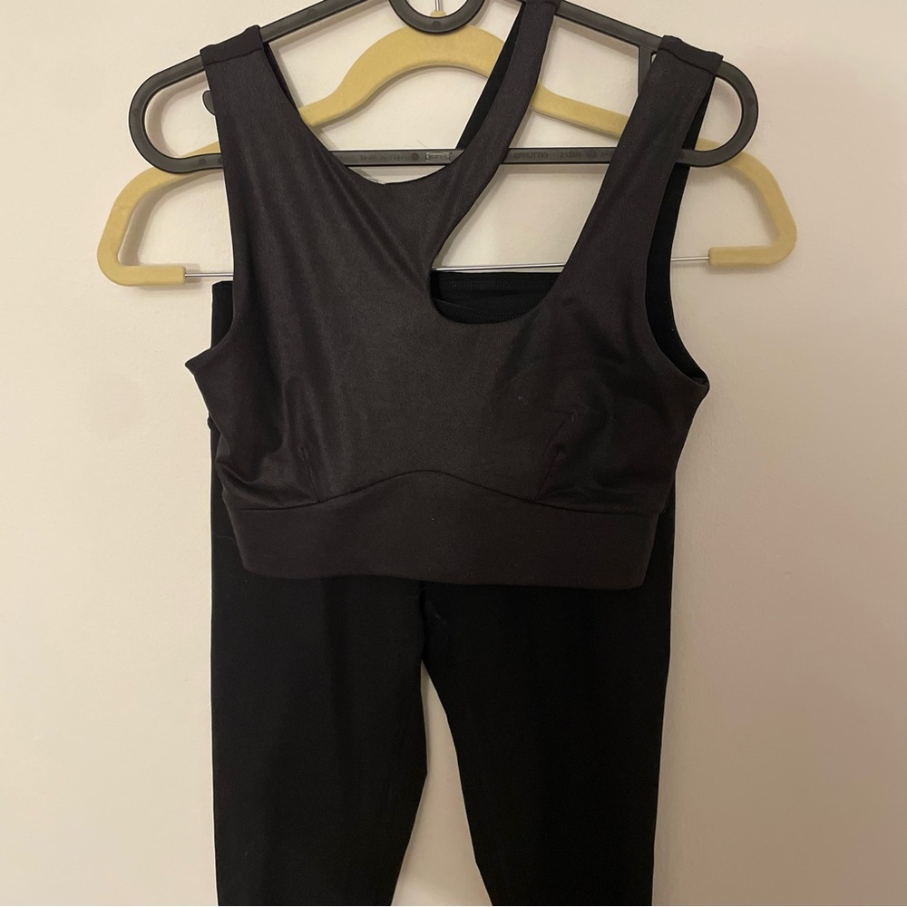 Fabletics Iridescent Legging Set